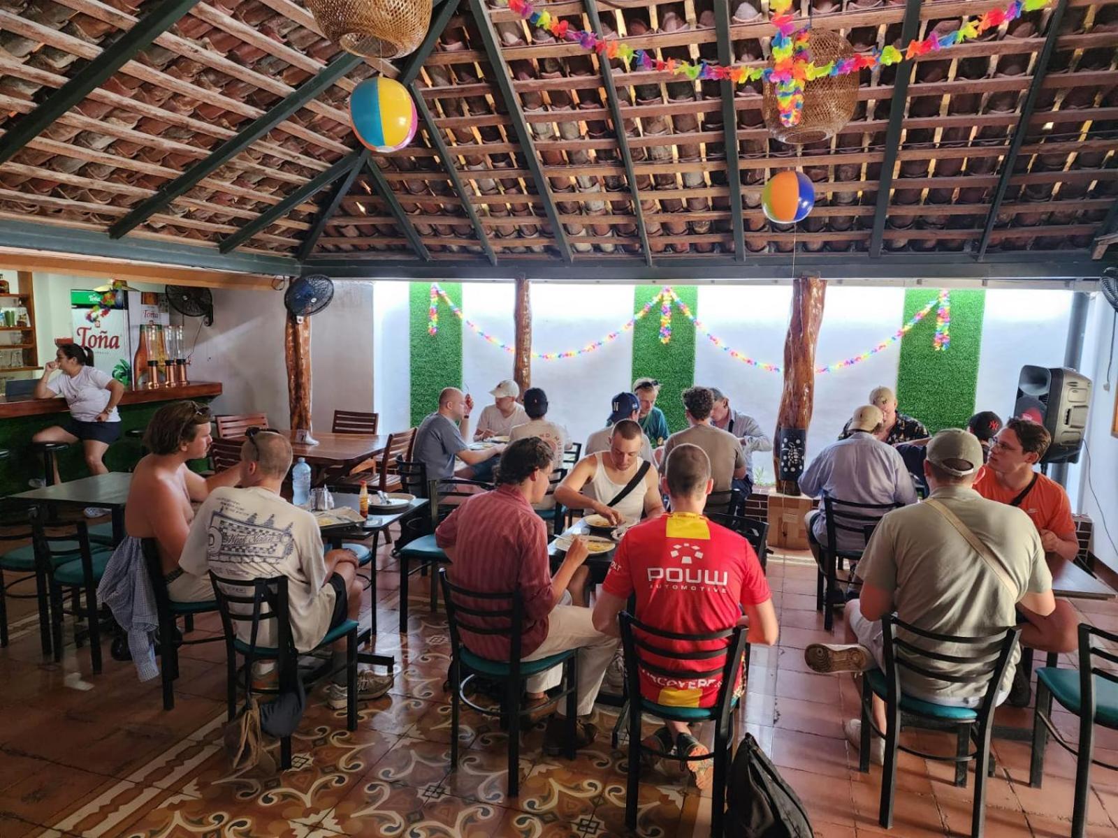 The Landing Hotel And Restaurant Moyogalpa Esterno foto