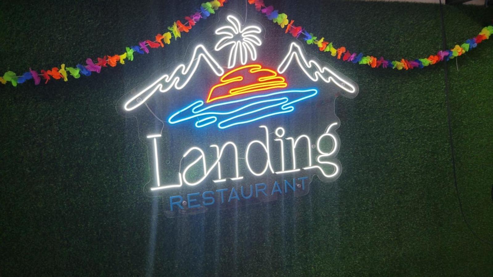 The Landing Hotel And Restaurant Moyogalpa Esterno foto